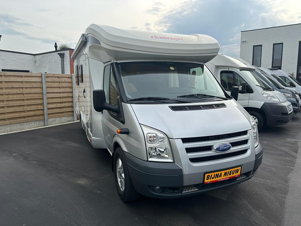 Ford Transit Challenger Genesis 42