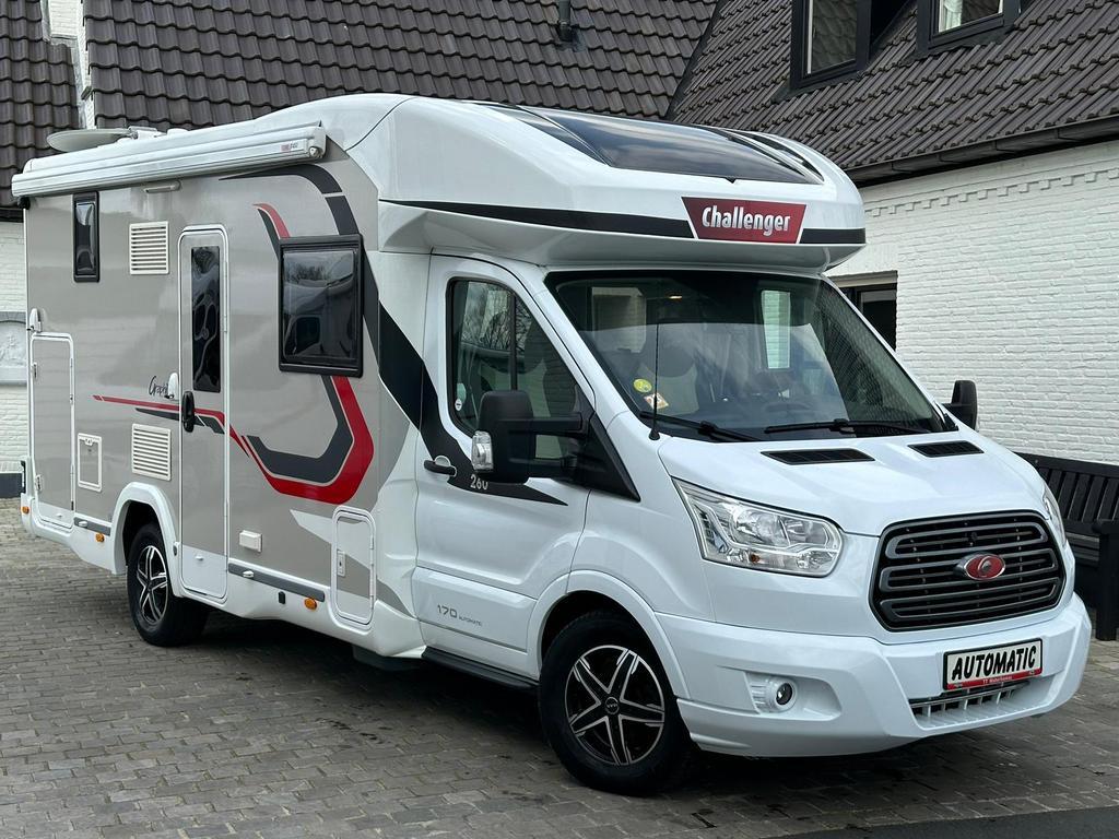 Ford Transit Challenger 260